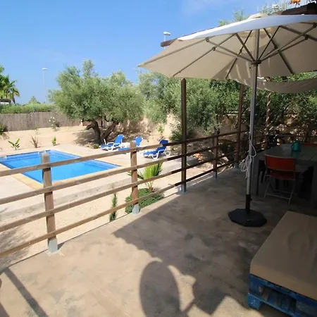 With Private Pool, L'ampolla, Garden And Air Conditioning. Villa