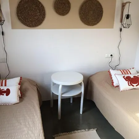 With Private Pool, L'ampolla, Garden And Air Conditioning. *